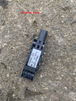 boční senzor airbagu - ORIGINÁLNÍ DÍL